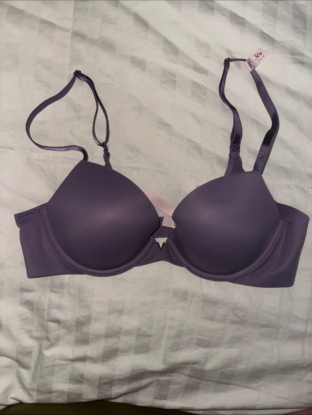 Victoria's Secret Love Cloud smooth push up Bra in Plum 36b